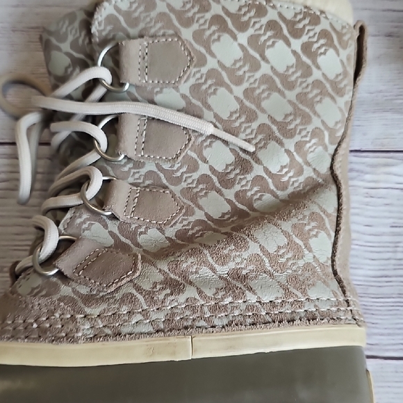 Sorel Sz 8 Joan Of Arc Tan Winter Boots - Picture 8 of 16